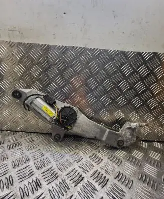 Volvo S70 V70 V70 XC Rear window wiper motor 0390201409