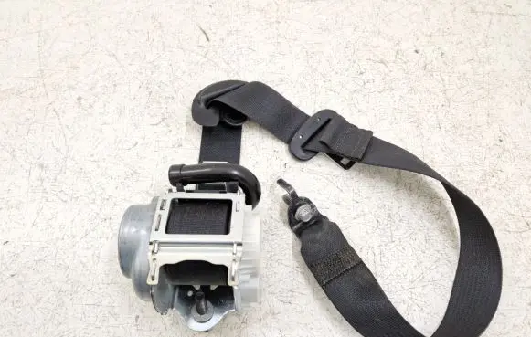 Ford Explorer VI Rear seatbelt LB5BS611B69 LB5BS611B69AF3JA6 34284747FBL