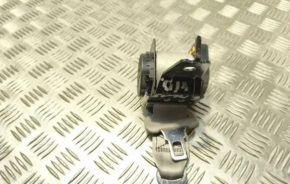 Hyundai Sonata Middle seatbelt (rear) 1CA5108351