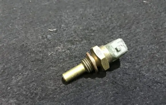 Land Rover Discovery Coolant temperature sensor 0280130026