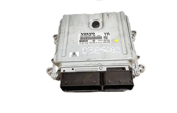 Volvo V70 Engine control unit/module 30785100AB