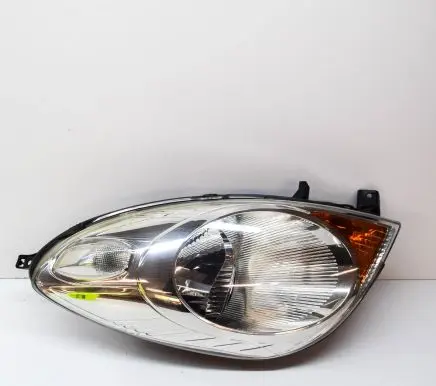 Nissan Note (E11) Headlight/headlamp 260109U10A 89902135