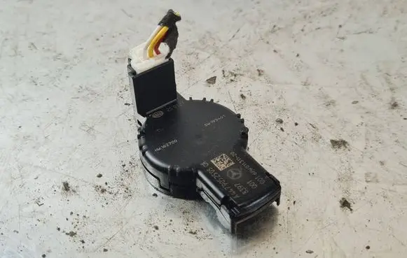 Mercedes-Benz Vito Viano W447 Rain sensor A4479052505 8397 6PW01131120