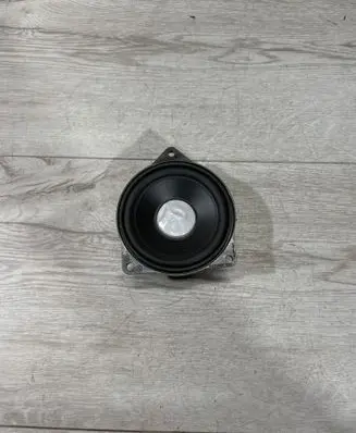 BMW 3 F30 F35 F31 Panel speaker 9368383 61928910 8927016802A
