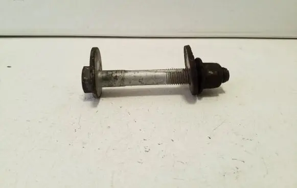 Volkswagen Golf Plus Rear suspension camber bolt 