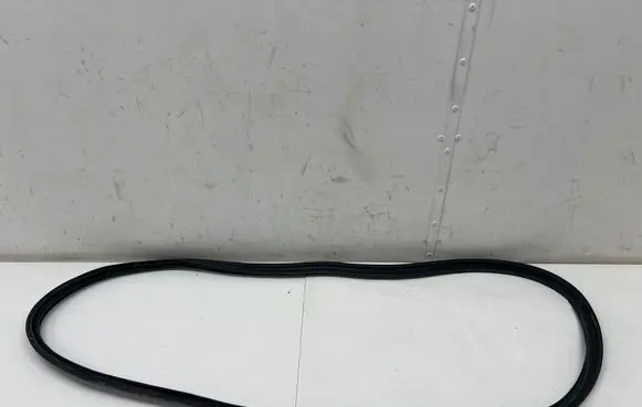 Hyundai IONIQ 6 Trunk rubber seal (body) 