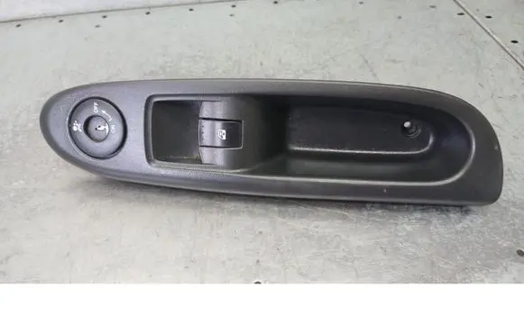Renault Clio II Other switches/knobs/shifts 8200084005