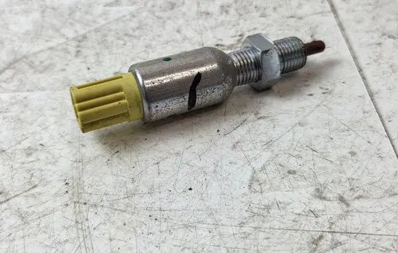 Honda CR-V Clutch pedal sensor 