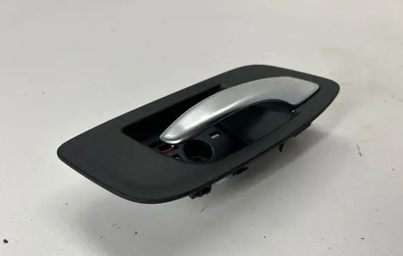Dodge Charger Front door interior handle 5PF62DX9AC 32743M 8172017