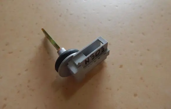 Volkswagen Touareg II Air pressure sensor 3C0907543A
