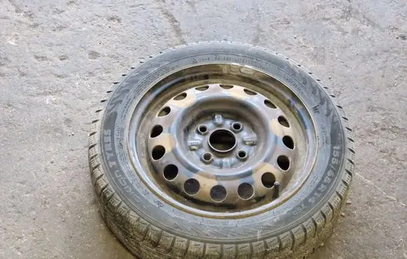 Toyota Aygo AB10 R14 spare wheel