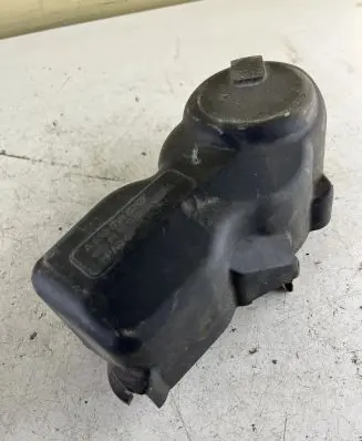 Mitsubishi Colt Other engine bay part A6390100567