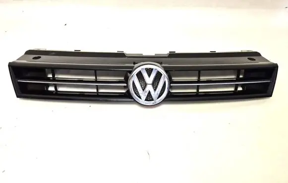Volkswagen Polo V 6R Front bumper upper radiator grill 6R0853651