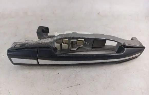 Rear door exterior handle
