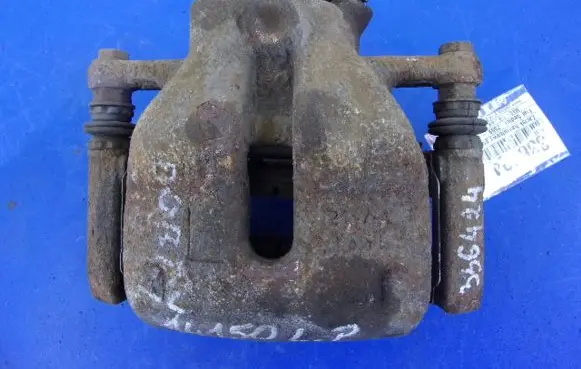 Fiat Sedici Front brake caliper