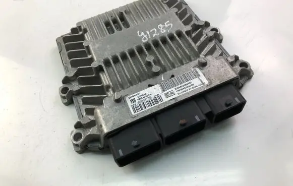 Peugeot 307 Engine control unit/module ECU 9663884580 9655534080