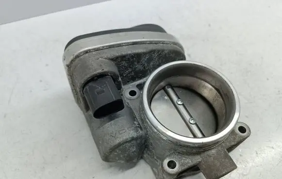 BMW 1 E81 E87 Throttle valve 408238422003z 1439224 13541439224