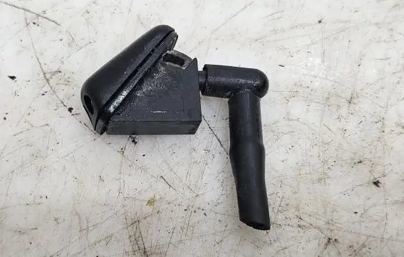 Mini One - Cooper R56 Windshield washer spray nozzle 