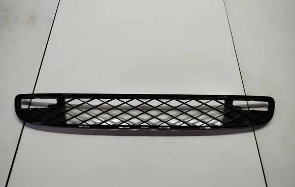 Smart ForTwo II Front bumper lower grill A4518880123