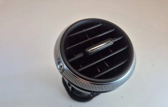 Audi A3 S3 A3 Sportback 8P Dashboard side air vent grill/cover trim 8P0820901C 2003099398
