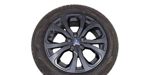 Subaru Forester SK R18 alloy rim 