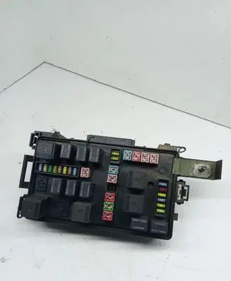 Chrysler 300 - 300C Fuse module 16238AC