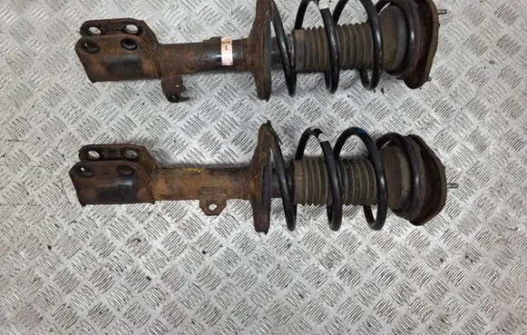 Front shock absorber with coil spring