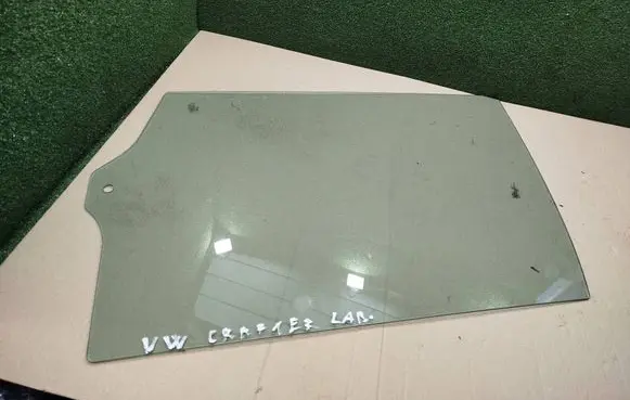 Volkswagen Crafter Front door window/glass (coupe) 43R004025