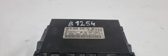 Mercedes-Benz E W211 Parking PDC control unit/module A0255457132 1039E00351 0263004025