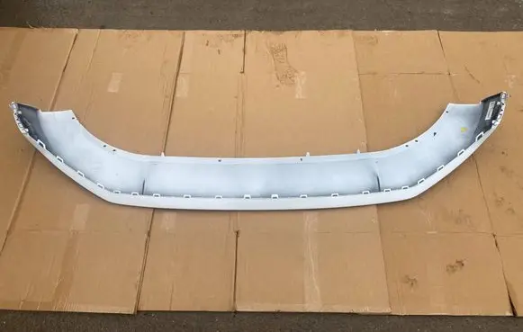 Audi Q6 e-tron Front bumper lip 85H807733A-BILI 85H807733A