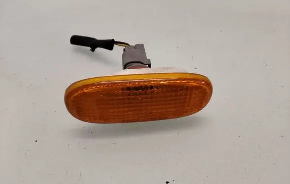 SsangYong Kyron Front fender indicator light 