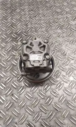 Audi A4 S4 B8 8K Power steering pump 8K0145153F