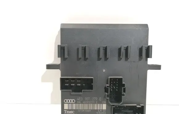 Audi A8 S8 D3 4E Light module LCM 4E0907279E 4E0910279E