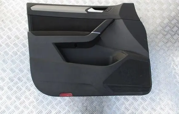 Volkswagen Touran II Other interior part 5TB867011