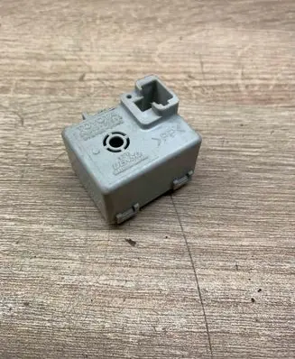 Toyota Prius (XW20) Other relay 8665220010