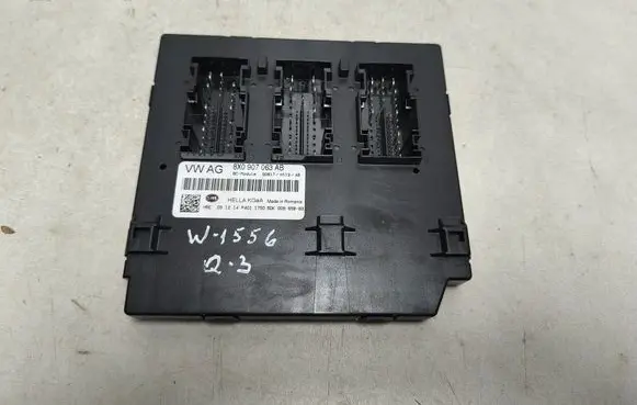 Audi Q3 8U Comfort/convenience module 8X0907063AB