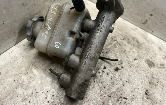Hyundai Santa Fe Master brake cylinder BM111046
