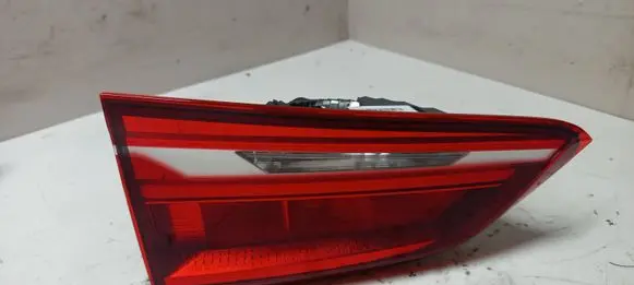 BMW X1 F48 F49 Tailgate rear/tail lights 7350695