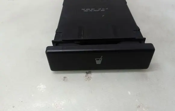 Volkswagen Sharan Cup holder front 7M3858601