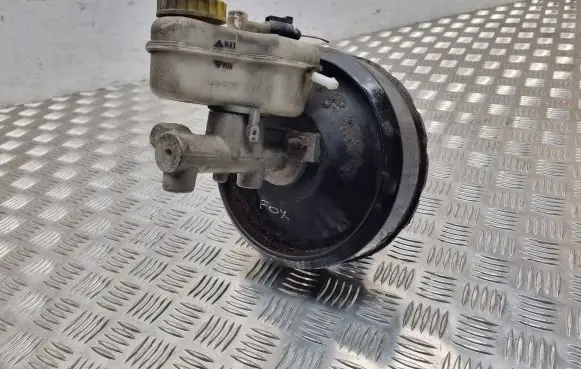 Volkswagen Fox Brake booster