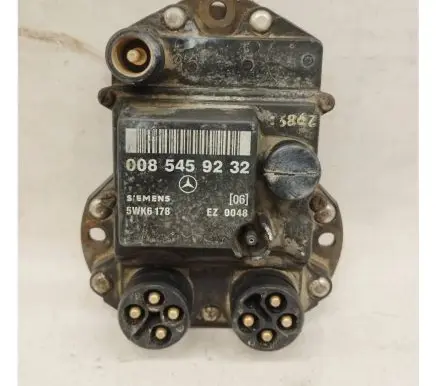 Mercedes-Benz 190 W201 Ignition amplifier control unit 0085459232 A0085459232