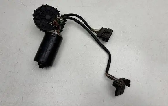 Ford Galaxy Wiper motor 0390241430