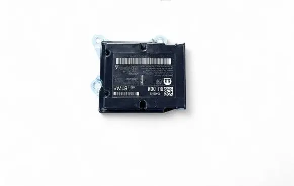 Chrysler Pacifica Airbag control unit/module 68211617AF SEQ993720 HR532160