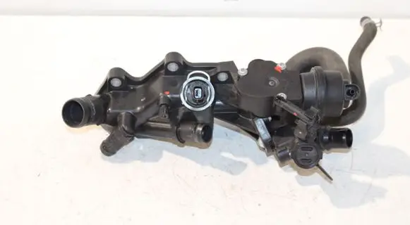 Thermostat/thermostat housing