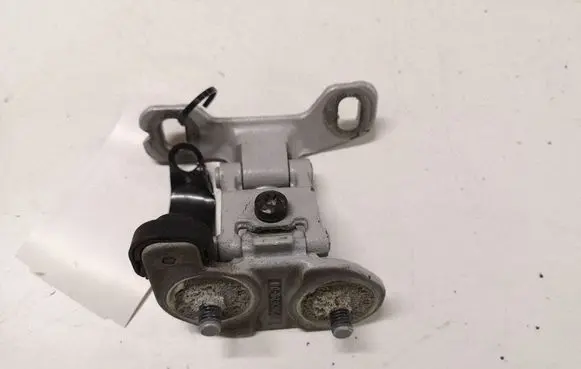 BMW 1 E81 E87 Tailgate/trunk/boot hinge 706062808