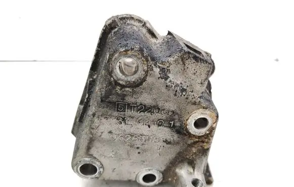 Citroen Xsara Picasso Engine mounting bracket 9628311880 T2206B