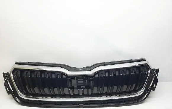 Skoda Kamiq Front bumper upper radiator grill 658853653A
