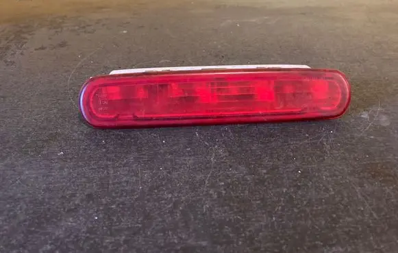 Fiat Doblo Third/center stoplight S3020037
