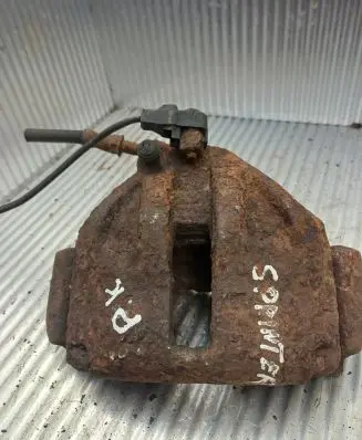 Mercedes-Benz Sprinter W901 W902 W903 W904 Front brake caliper