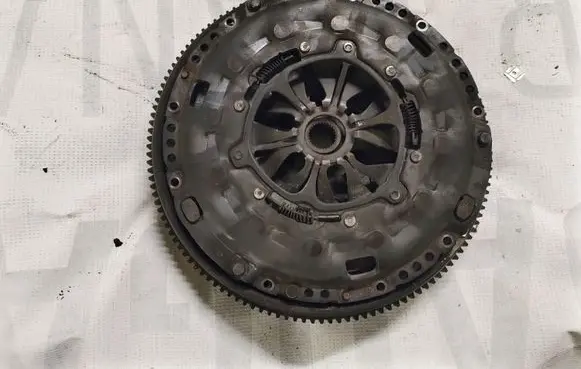 Volkswagen Golf VI Clutch set kit 415025010